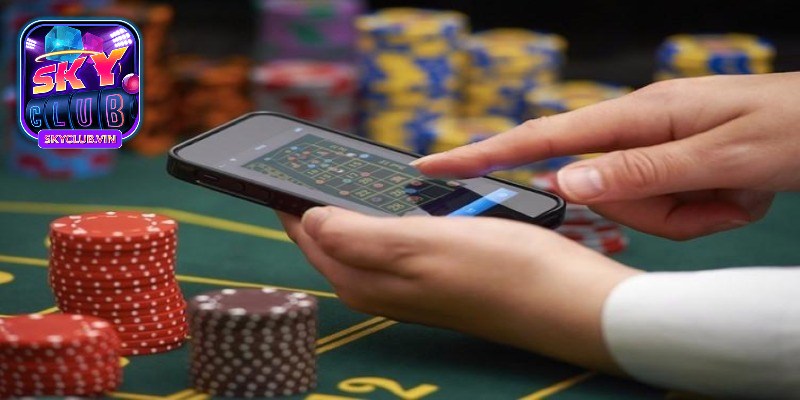 Game đánh bài rút tiền là gì?